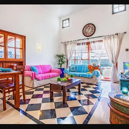 Residencial Los Alisios 56 Willa